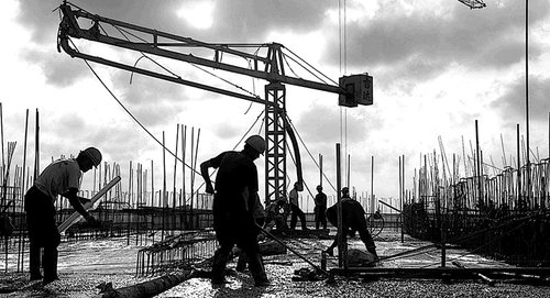 2015年中国建筑行业竞争格局及特征分析