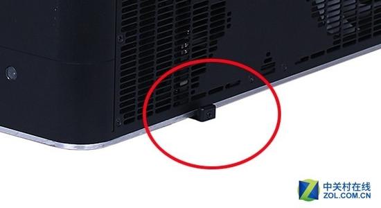 一些激光电视装有用于手动对焦的推杆